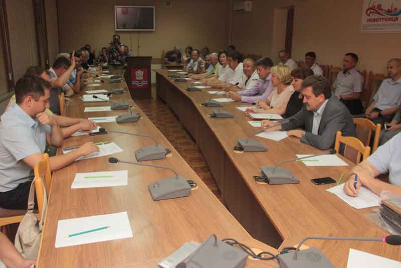 Завтра – заседание городского совета директоров