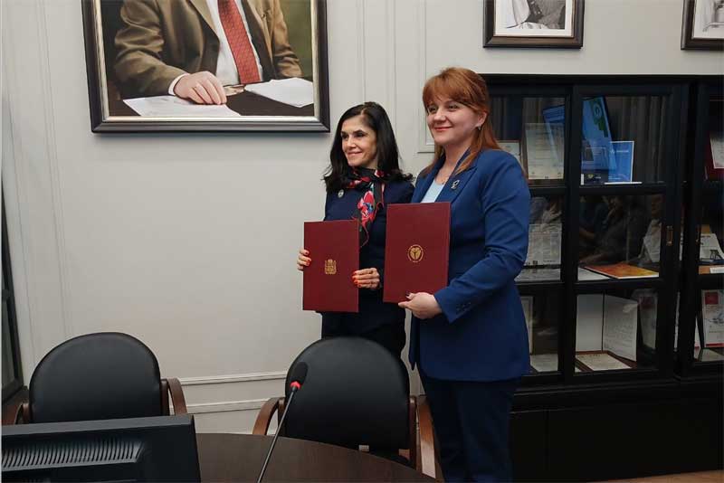 Правительством Оренбуржья подписано соглашение о сотрудничестве с Национальным медицинским исследовательским центром терапии и профилактической медицины