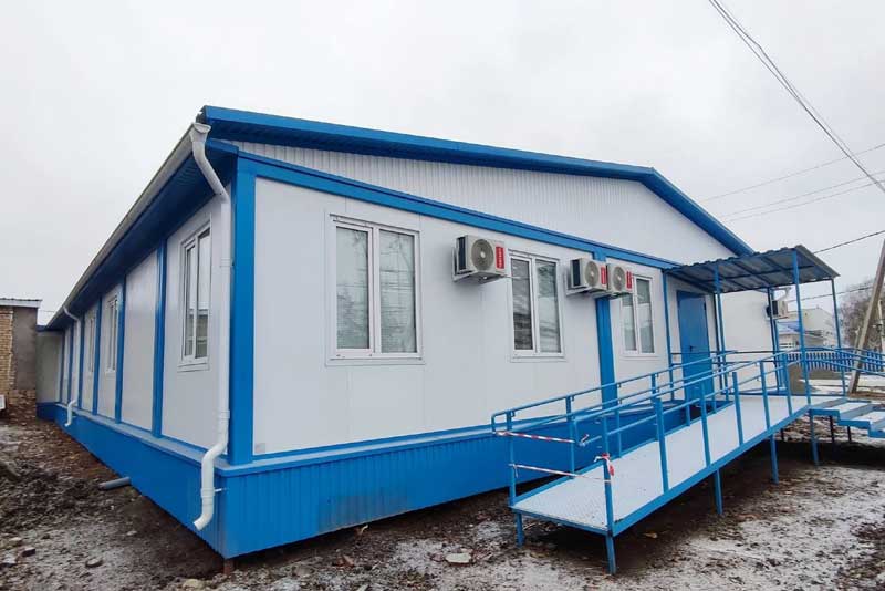 В Абдулино завершили монтаж модульной поликлиники в рамках народной программы «Единой России»