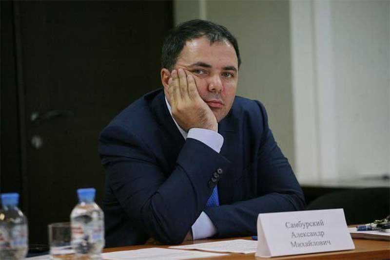 В Оренбурге следственный комитет завершил расследование уголовного дела в отношении экс-министра регионального правительства Александра Самбурского