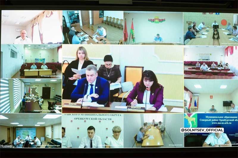 На заседании Правительства Оренбуржья оценили готовность учебных заведений к началу нового учебного года