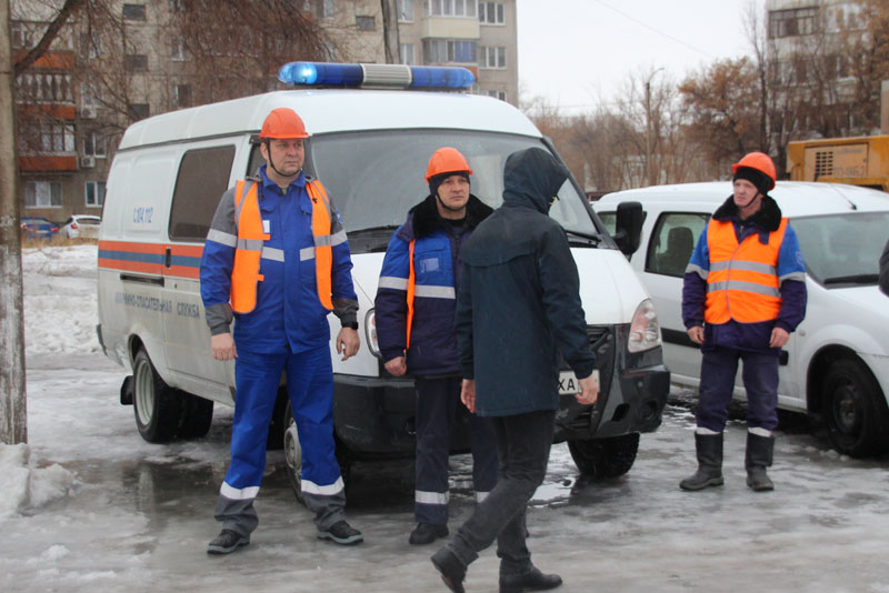 Накануне весеннего паводка и пожароопасного сезона в Новотроицке проверили состояние специальной техники