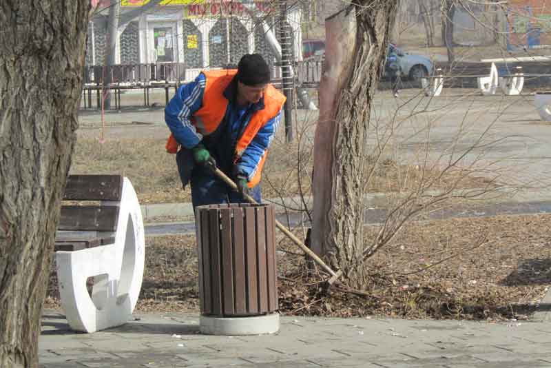 Все на уборку! В Новотроицке стартовал  общегородской субботник