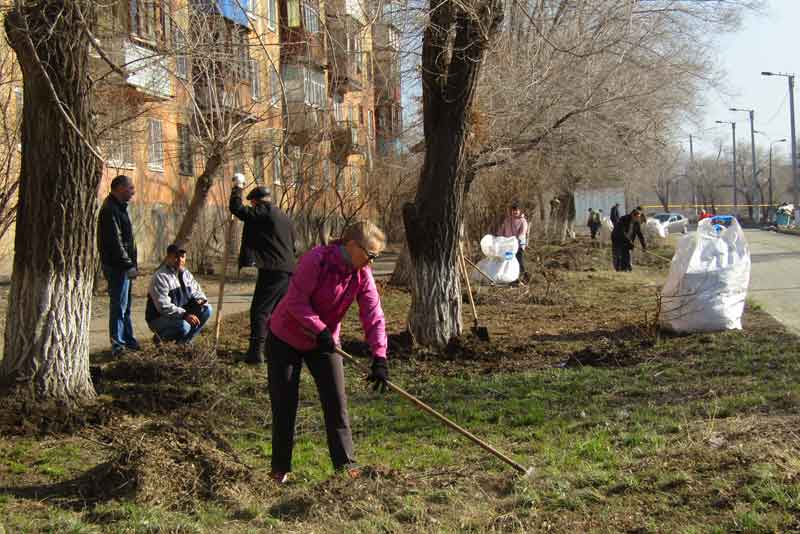 Все на уборку! В Новотроицке стартовал  общегородской субботник