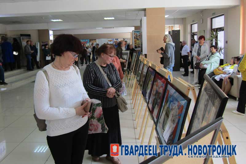 Новотройчане отметили день рождения  города  