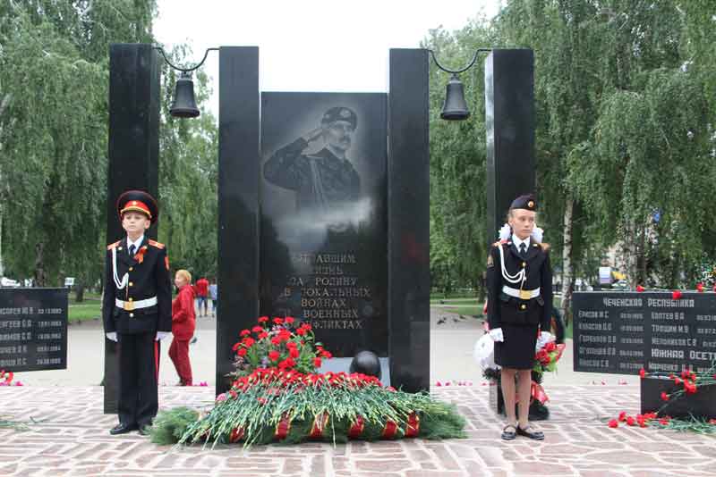 Новотройчане вернулись с фестиваля «Салам, бача!»