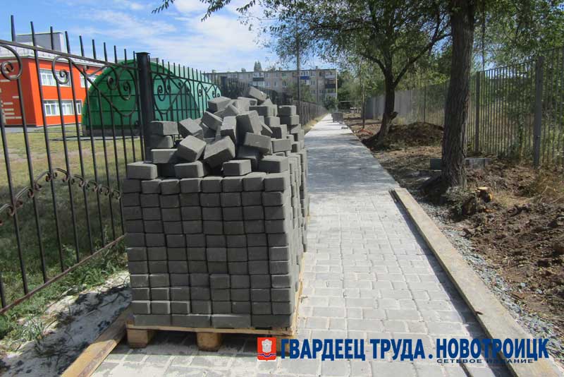 В октябре в Новотроицке появится еще одна зона отдыха, оборудованная на средства федерального гранта