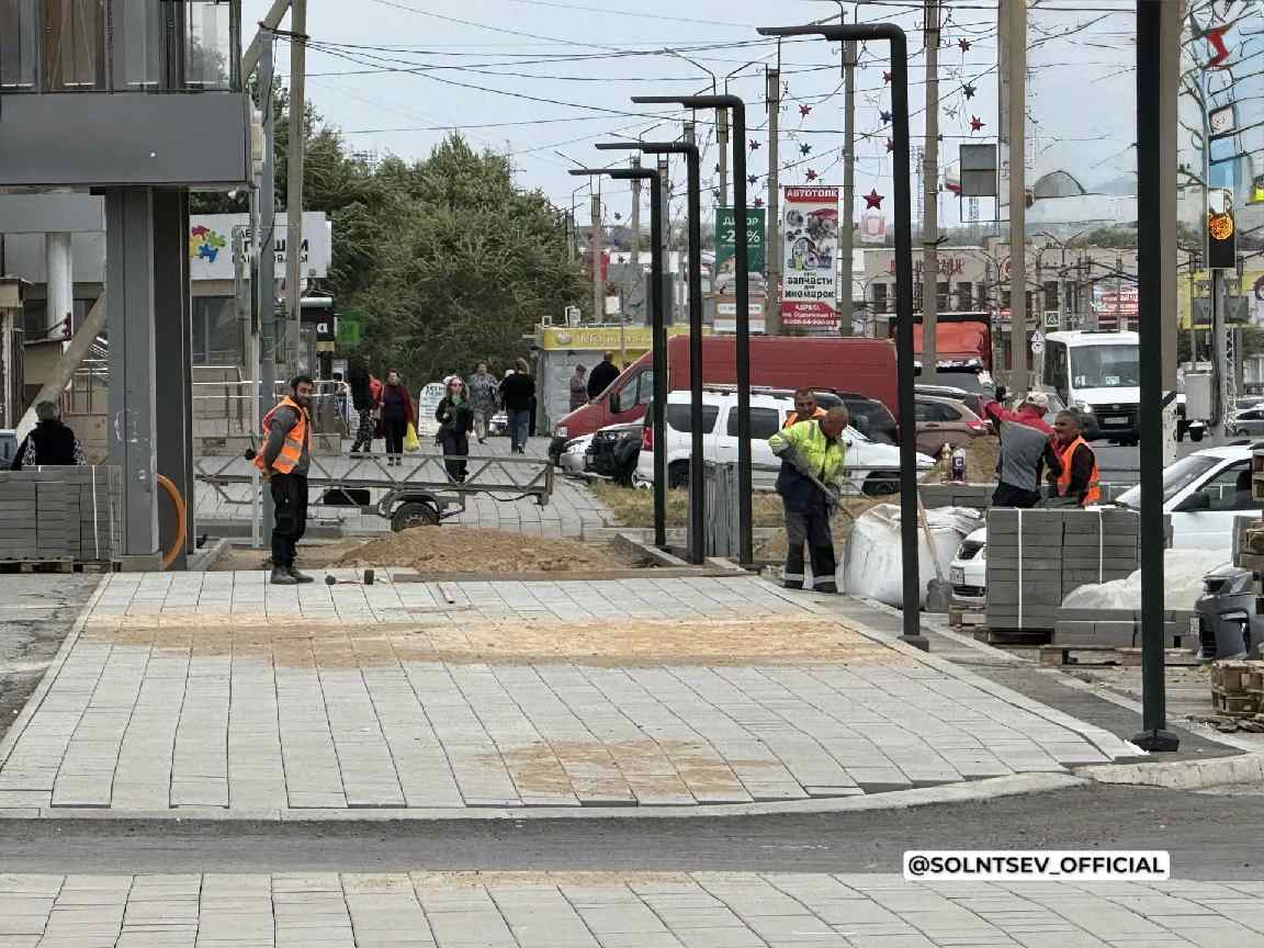 Губернатор Оренбуржья Евгений Солнцев в ходе визита в Новотроицк оценил социально-экономическое развитие города