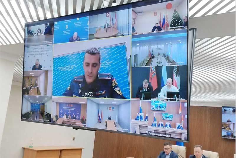 В Оренбуржье на заседании оперативного штаба обсудили ситуацию, сложившуюся в области  в связи неблагоприятными погодными условиями