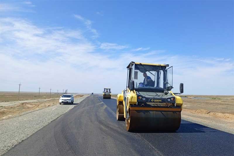 В Оренбуржье в 2025 году отремонтировали более 230 километров дорог. Значительный объем работ выполнен на востоке области
