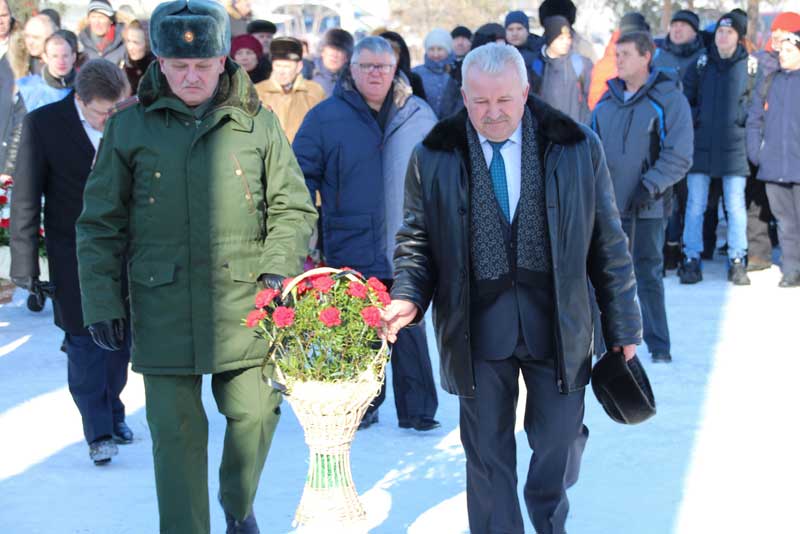 Белые голуби – символ светлой памяти