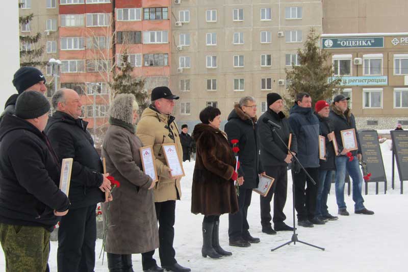 Новотройчане почтили память  Воинов-интернационалистов