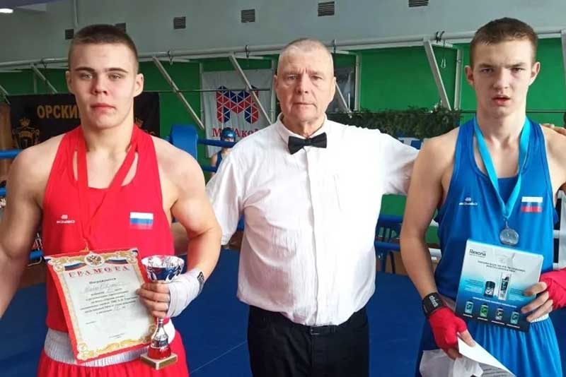 Новотройчане успешно выступили на турнирах, посвященных памяти легенд Орского бокса