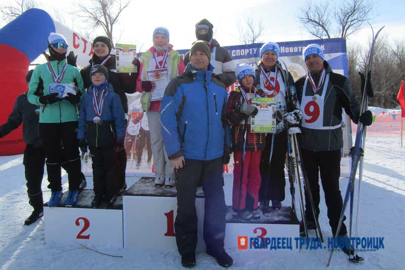 Новотройчане вышли на старты «Лыжни России»