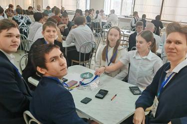 Знатоки физики из Новотроицка стали победителями зонального этапа турнира «Ньютон»