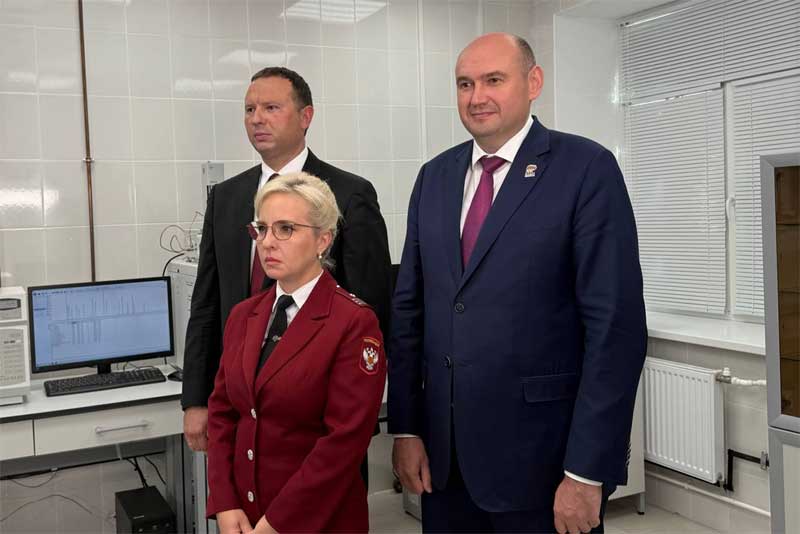 В профессиональный праздник работников Роспотребнадзора в Оренбуржье открыли новый лабораторный комплекс федеральной службы
