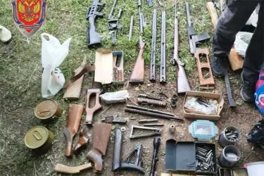 Новотройчане оказались в числе подозреваемых в организации в Оренбуржье незаконной деятельности сети оружейных мастерских
