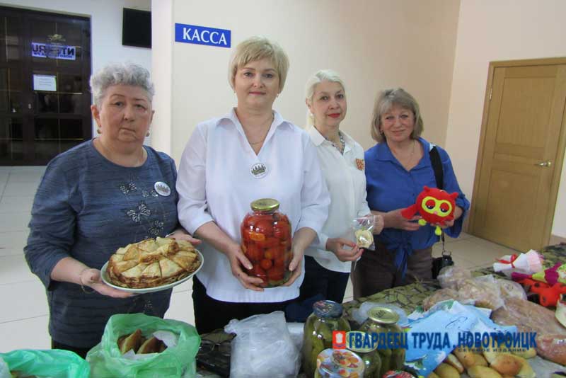 В Новотроицке провели благотворительную акцию «СВОих не бросаем!»
