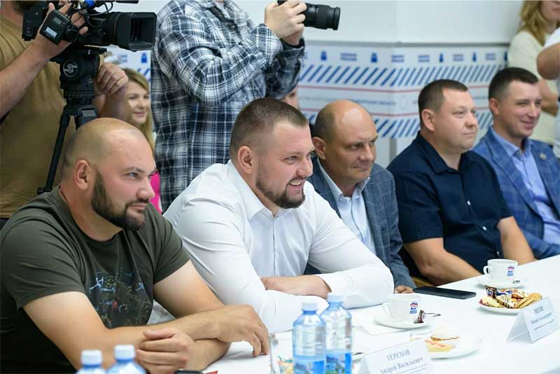 Евгений Солнцев встретился с бойцами СВО, которые вернулись к гражданской жизни