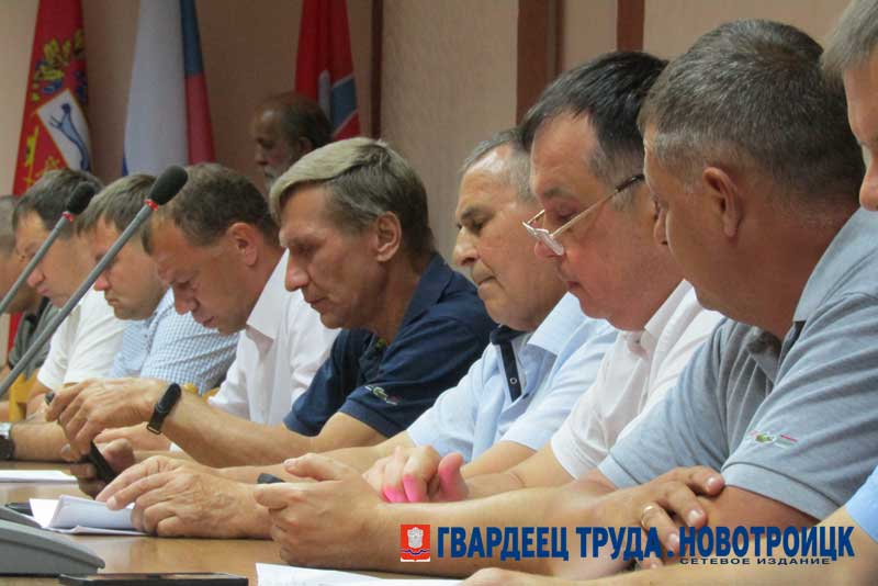 Дефицит бюджета Новотроицка частично покроют за счет привлечения областного кредита
