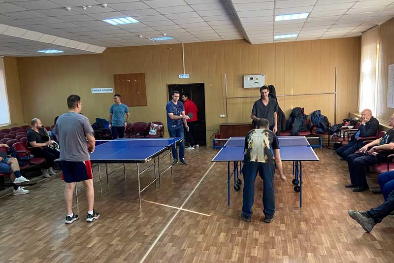 На Новотроицком заводе «Оренбургский пропант» прошел турнир по настольному теннису