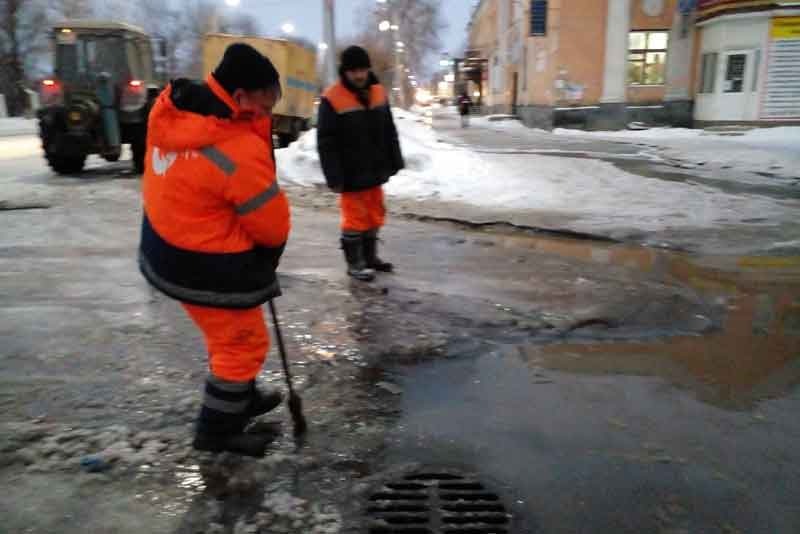 В Новотроицке из-за коммунальной аварии без водоснабжения остались 20 домов и больницы