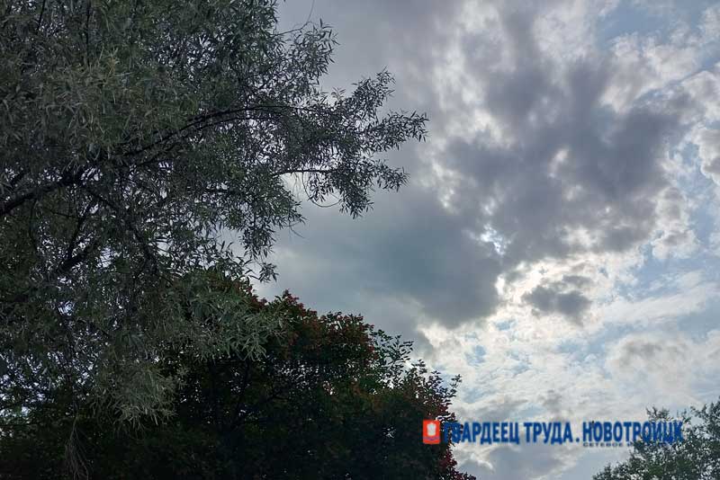 Днем 18 июня в Оренбуржье ожидаются дожди, гроза, град и до +26°