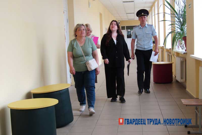 В Новотроицке проходит приемка школ к новому учебному году