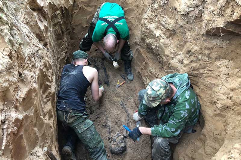 Еще не захоронен последний солдат…