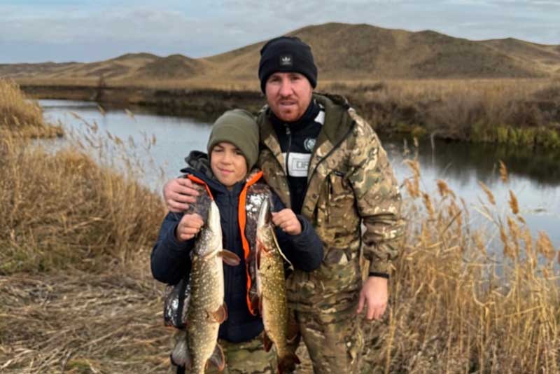 На одной волне. Многодетная семья Комаревцевых