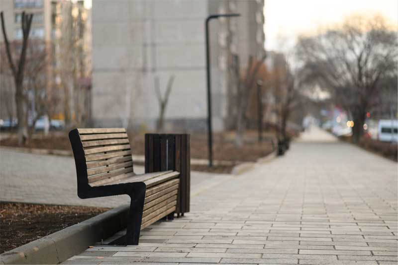 В Новотроицке завершены работы по  благоустройству центральной площади города