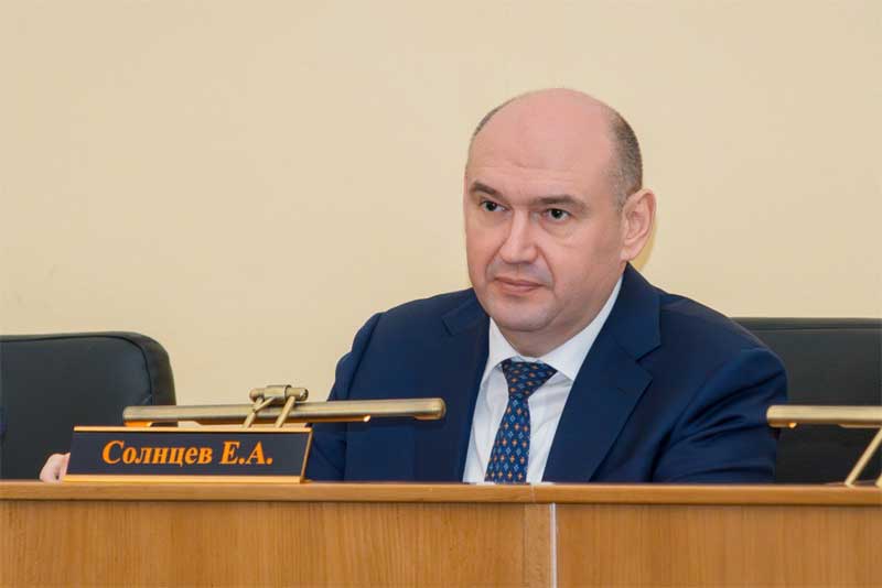 Сегодня, 18 декабря, депутаты Законодательного Собрания области приняли во втором чтении бюджет Оренбуржья  на 2026 год и плановый период 2027 и 2028 годов