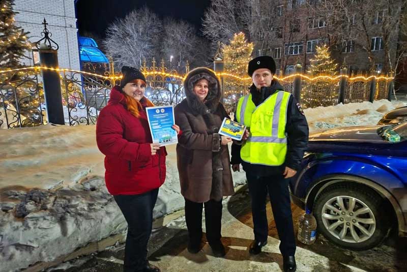 Полицейские обеспечили безопасность жителей Новотроицка и Орска  во время проведения мероприятий на Крещение Господне