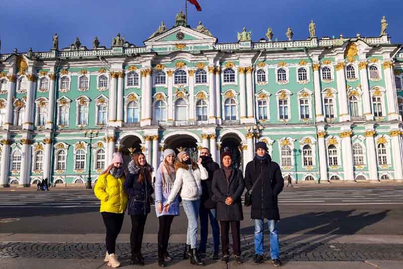 Турпоездка – награда за учебу