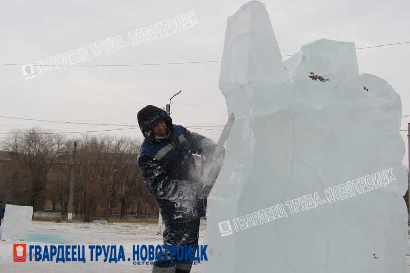 Праздник к нам приходит...