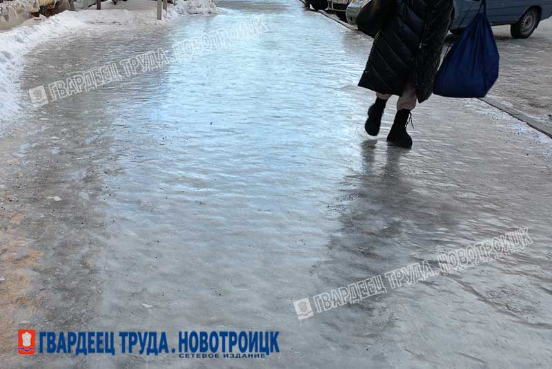 В Оренбуржье днем, 20 января, ожидается снег, гололед и потепление до 0 градусов