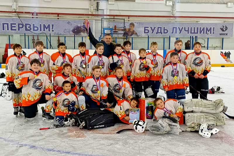 Новотроицкие «Стальные Орлы» – победители хоккейного турнира «Крещенские морозы»