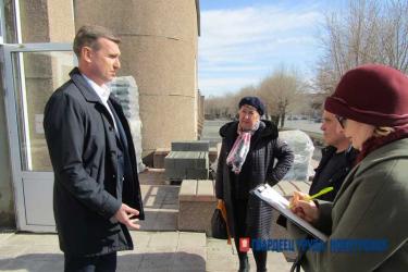 В Новотроицке в рамках нового нацпроекта «Семья» отремонтируют Центральную детскую библиотеку 