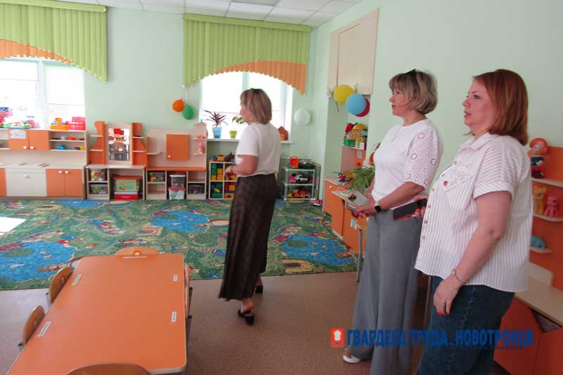 В Новотроицке проверяют готовность образовательных учреждений к новому учебному году