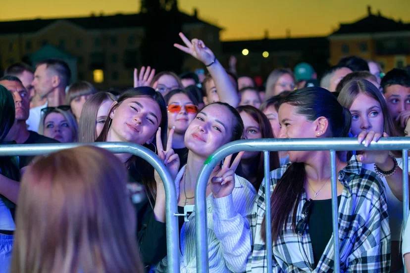 Евгений Солнцев принял участие в праздновании Дня металлурга в Новотроицке