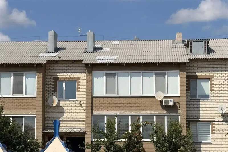 В Новоорском районе продолжаются работы по ликвидации последствий урагана