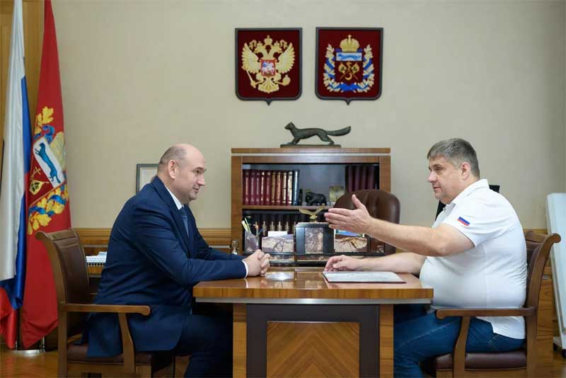 Планы строительства и реконструкции федеральных трасс в Оренбуржье Евгений Солнцев  обсудил с руководителем «Росавтодора» Романом Новиковым