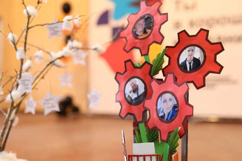 Уральская Сталь запустила конкурсы для новотроицкой молодежи