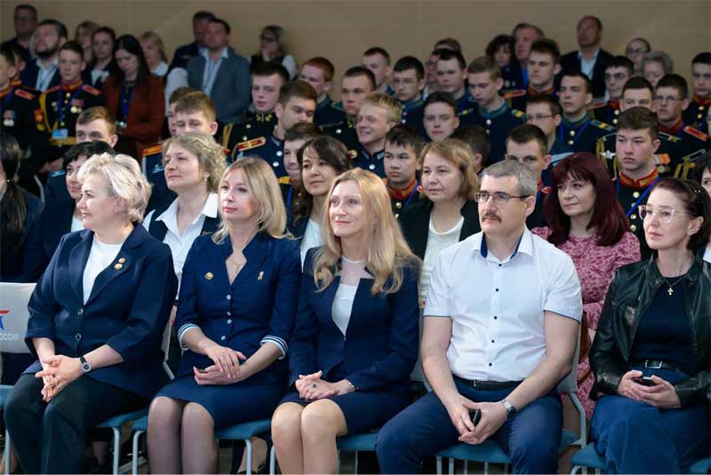 В Оренбургском президентском кадетском училище завершилась Международная олимпиада воспитанников довузовских образовательных организаций государств – участников СНГ по географии.