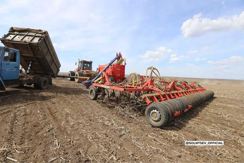 Аграрии Оренбуржья приступили к севу  