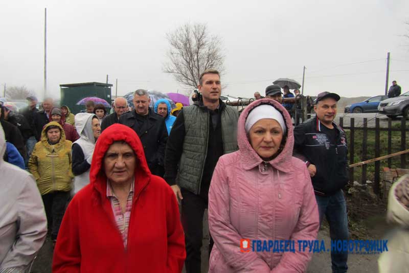 Устраняем последствия паводка.