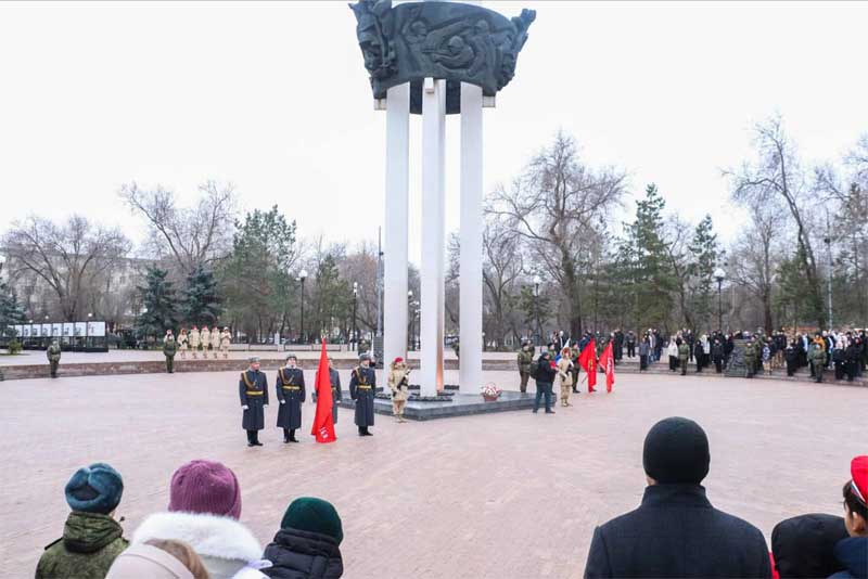 Представители Оренбуржья принимают участие во Всероссийской акции «Марш Знамени Победы»