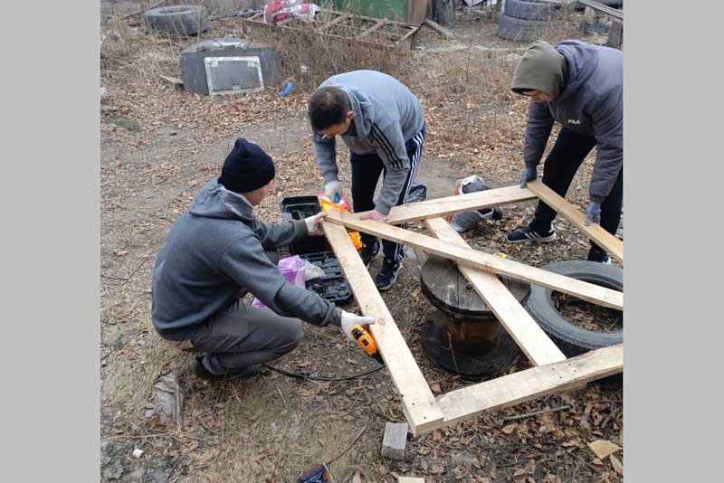 Новотроицкий завод «Оренбургский пропант» поддержал волонтёров в создании Центра помощи животным