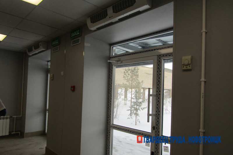 Глава Новотроицка Денис Меньшиков оценил работы по капитальному ремонту Детской городской больницы