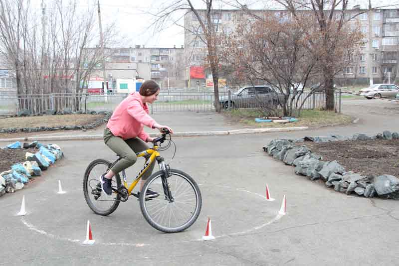 По родному краю на... велосипеде